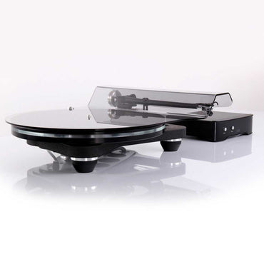 Rega - Planar 8 Turntable and Neo PSU