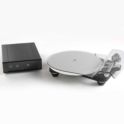 Rega - Planar 10 turntable and P10 PSU