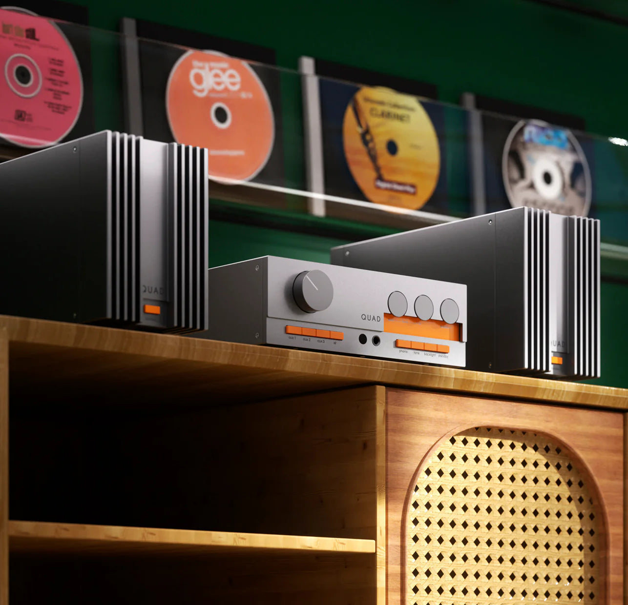 QUAD - 33 Pre Amplifier