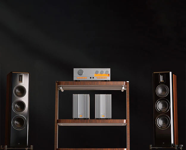 QUAD - 33 Pre Amplifier