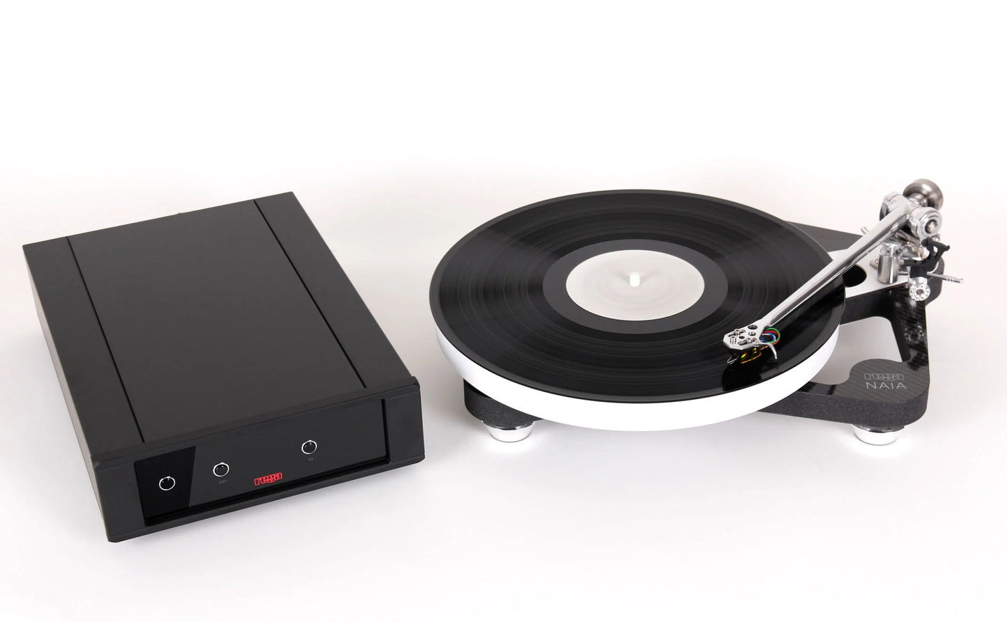 Rega - NAIA Reference Turntable - The Ultimate Rega Turntable