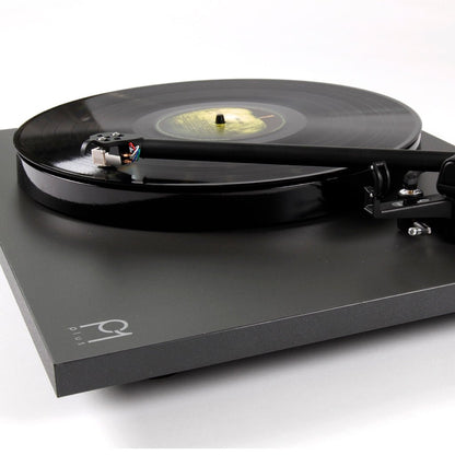 Rega Planar 1 PLUS turntable