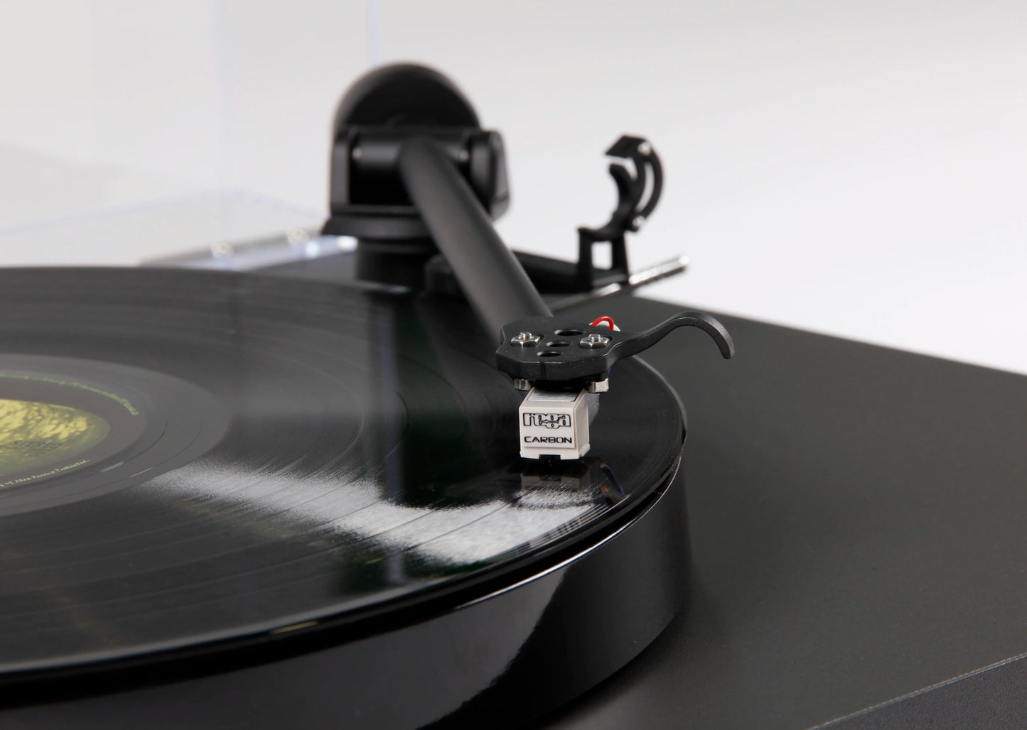 Rega Planar 1 PLUS turntable