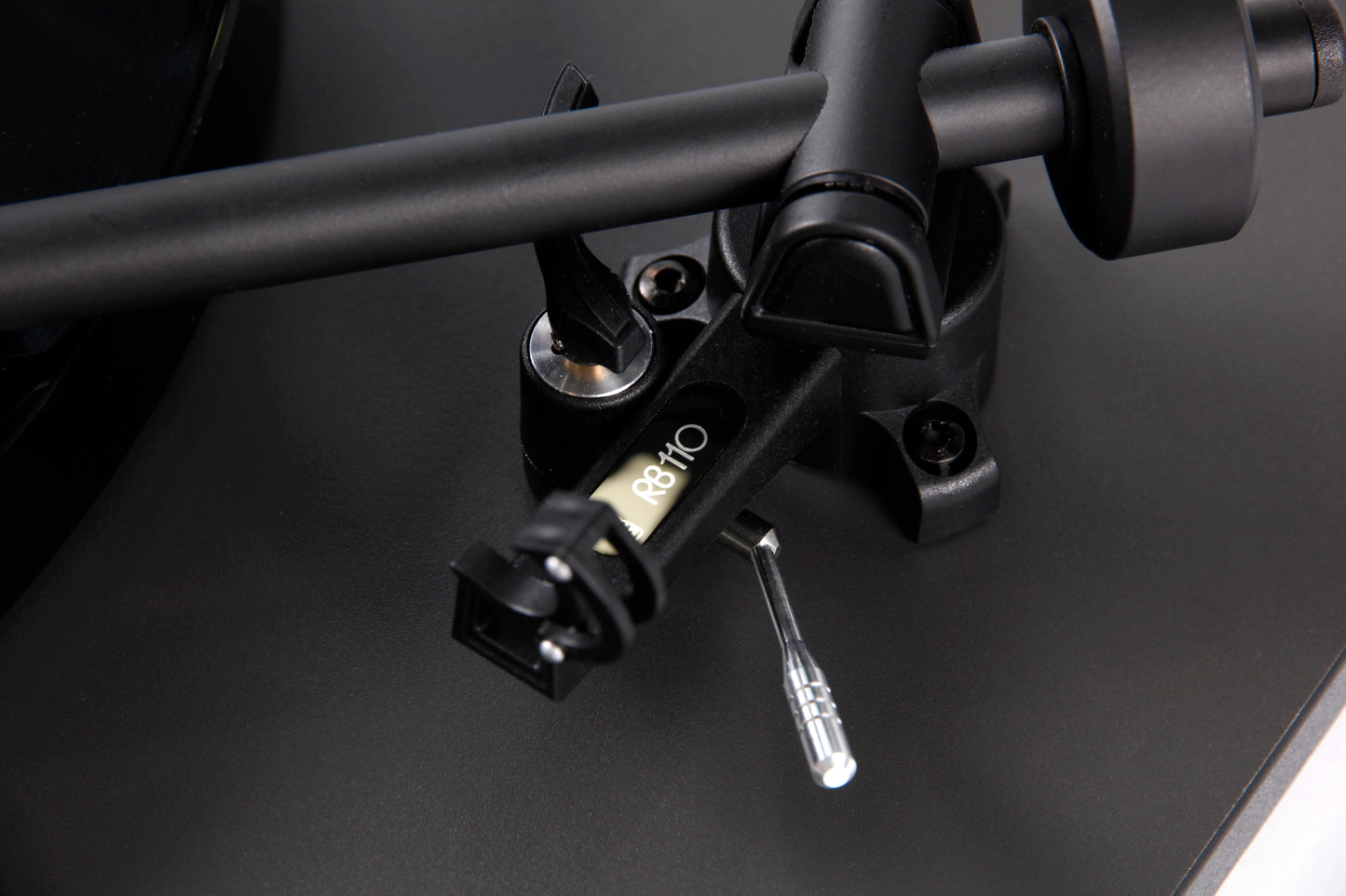 Rega Planar 1 PLUS turntable