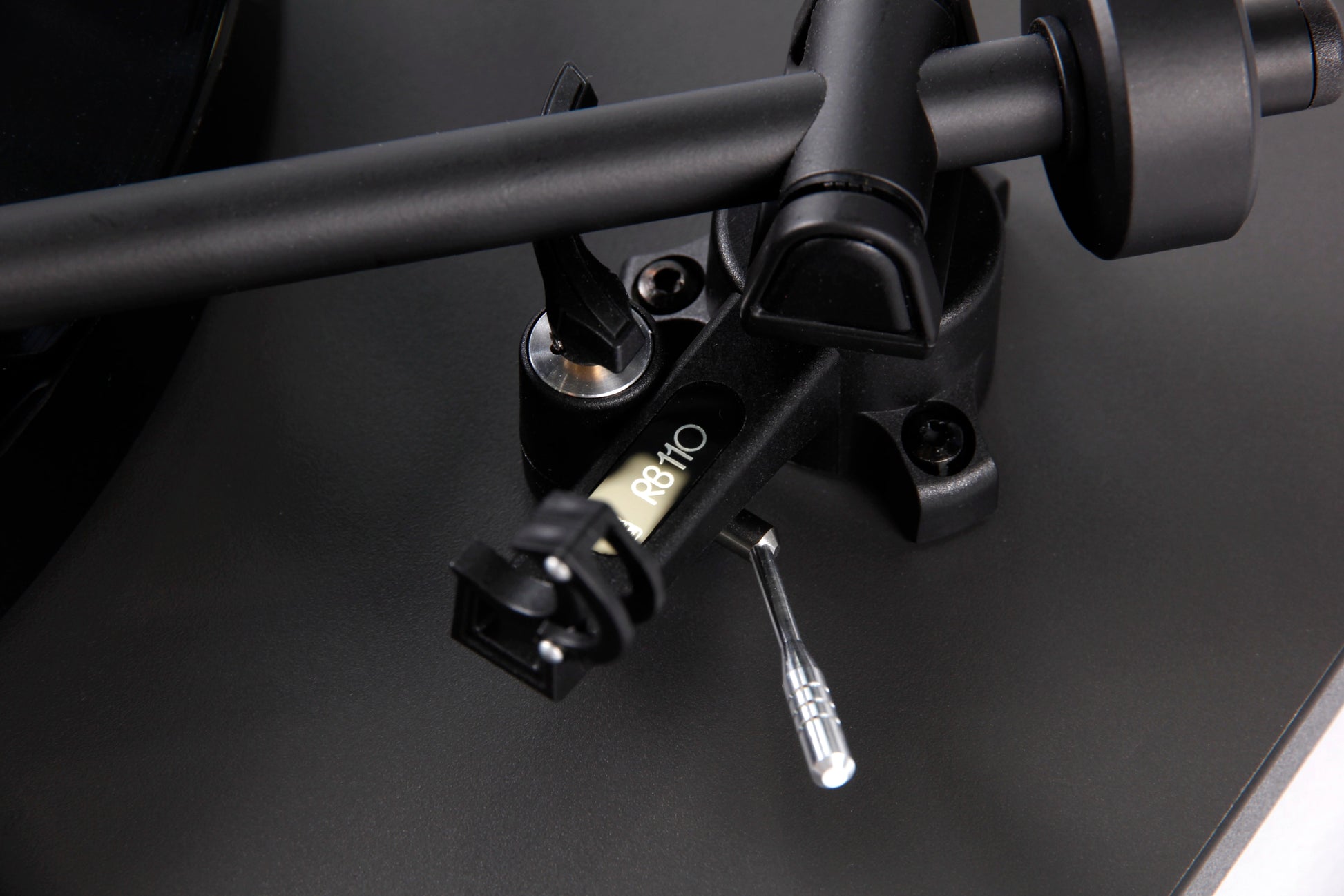 Rega Planar 1 PLUS turntable