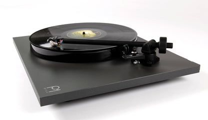 Rega Planar 1 PLUS turntable