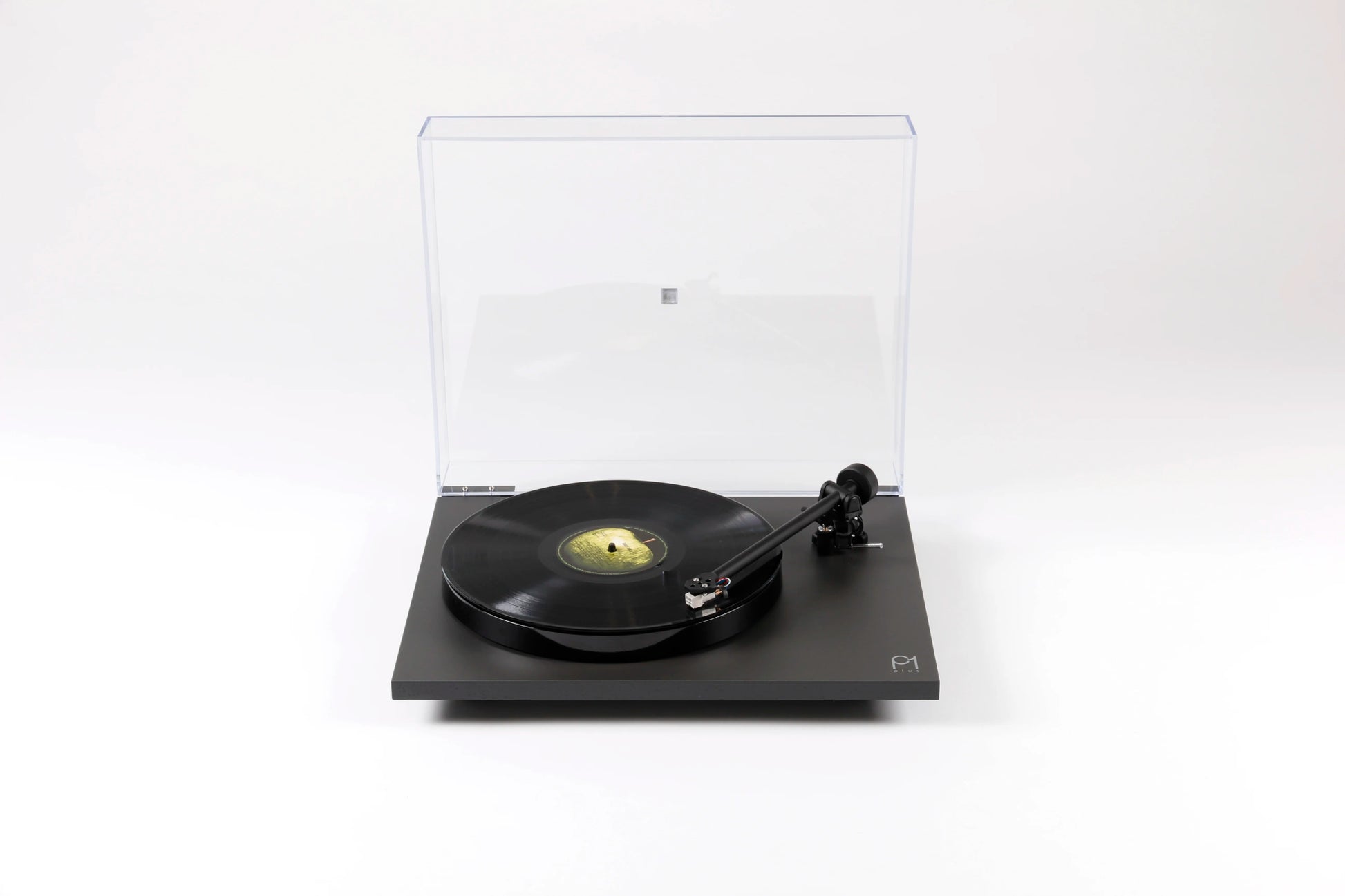 Rega Planar 1 PLUS turntable