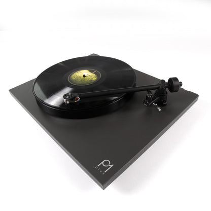 Rega Planar 1 PLUS turntable