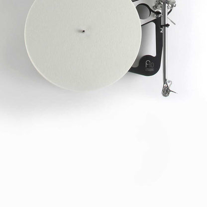 Rega Planar 10 turntable and P10 PSU