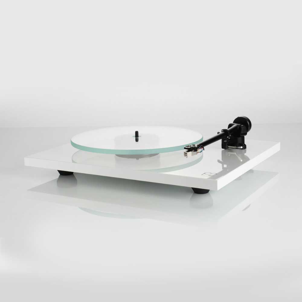 Rega Planar 2 turntable