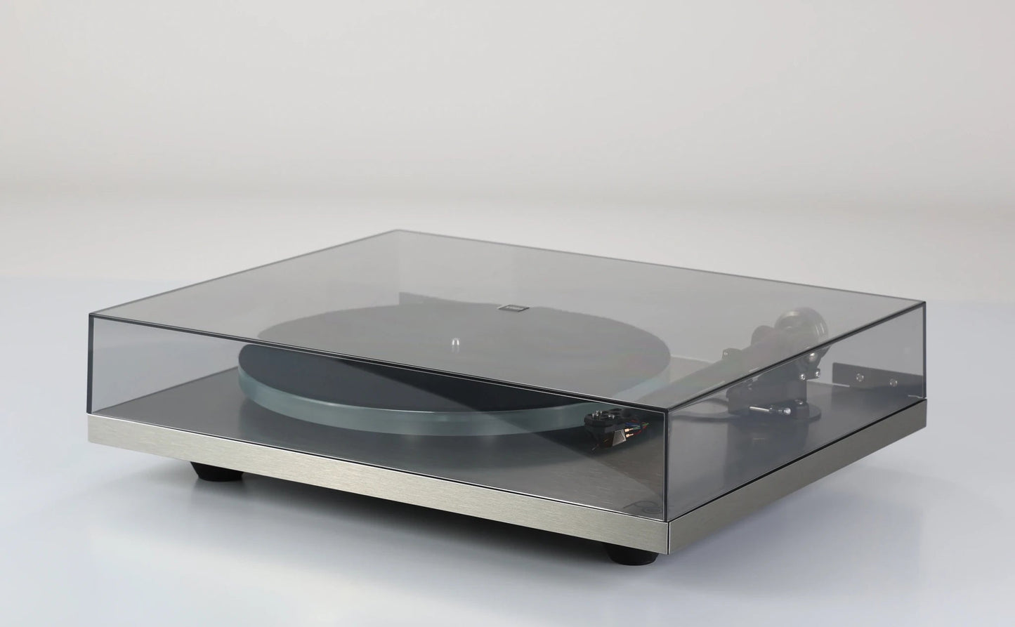Rega Planar 6 RS Edition Rega Special Turntable