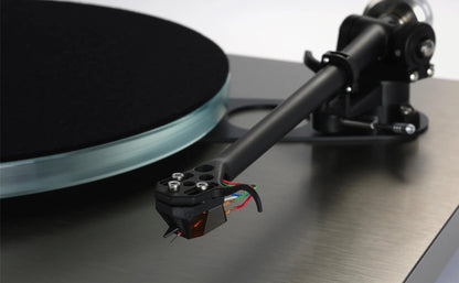 Rega Planar 6 RS Edition Rega Special Turntable