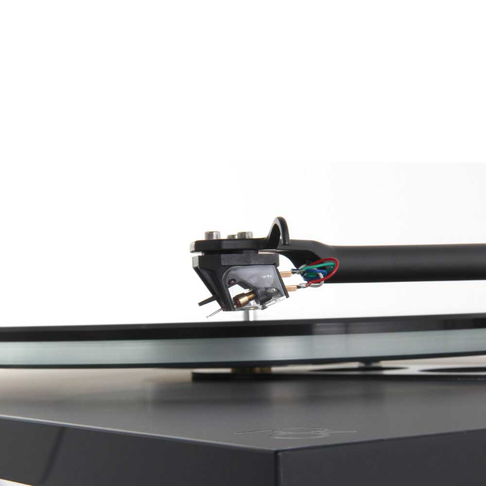 Rega Planar 6 Turntable and Neo PSU