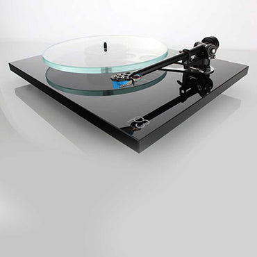 Rega The Iconic Planar 3 turntable