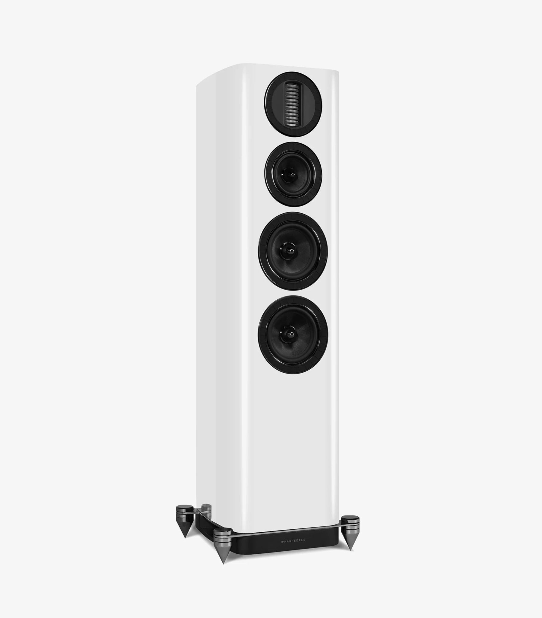 Wharfedale AURA 3 floorstanding speakers